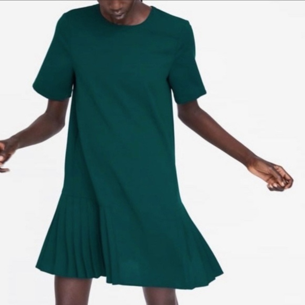 Zara green dress pleated sides size XL